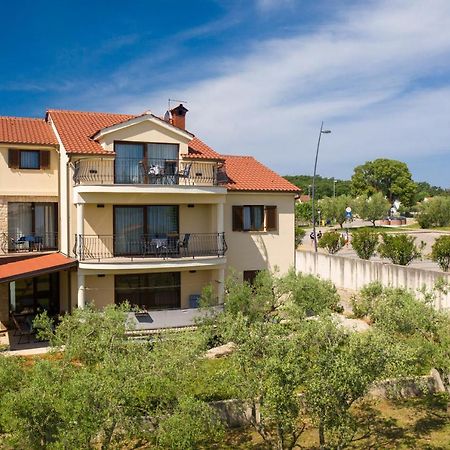 Apartments Otia Seaview Порат Екстер'єр фото