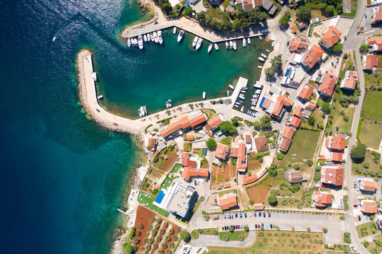 Apartments Otia Seaview Порат Екстер'єр фото