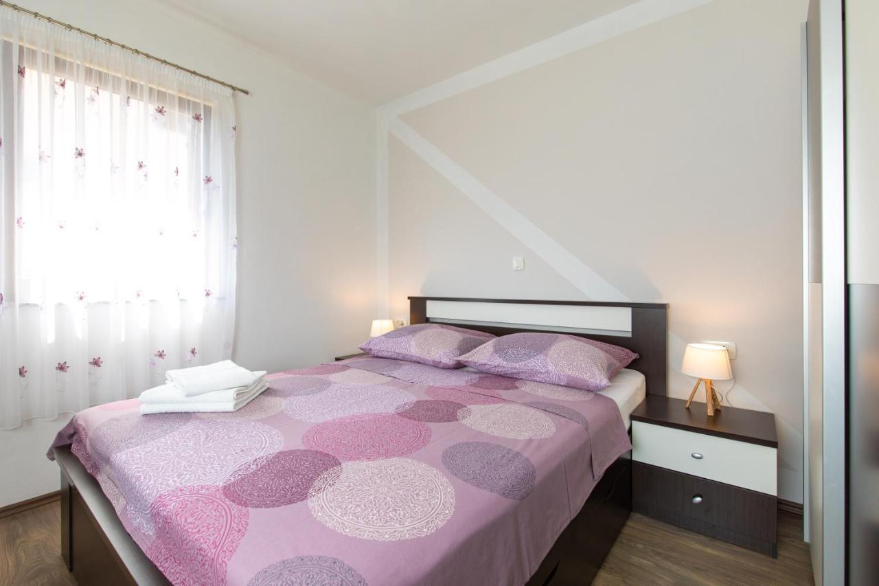 Apartments Otia Seaview Порат Екстер'єр фото